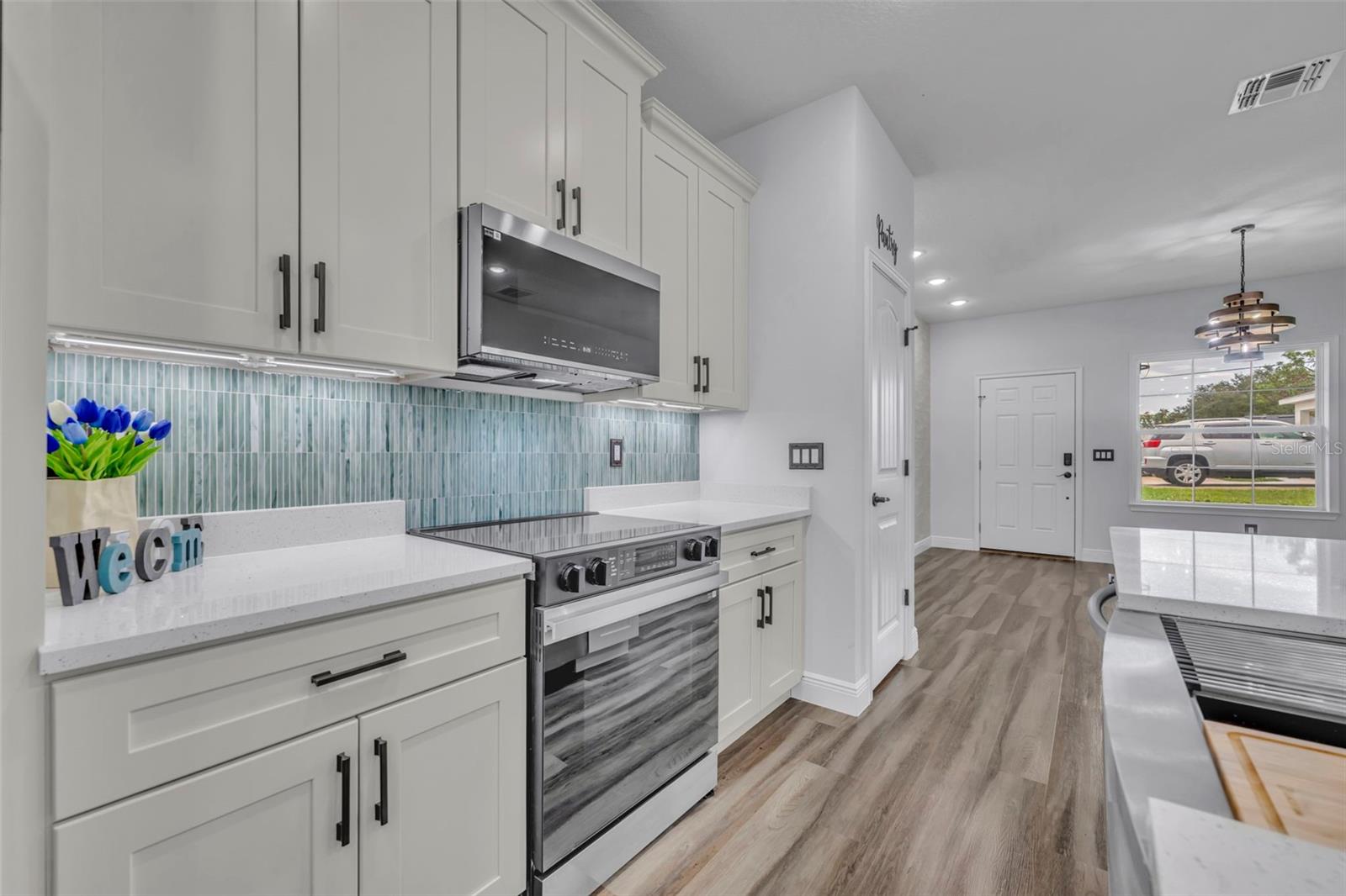 47 ORCHID CT