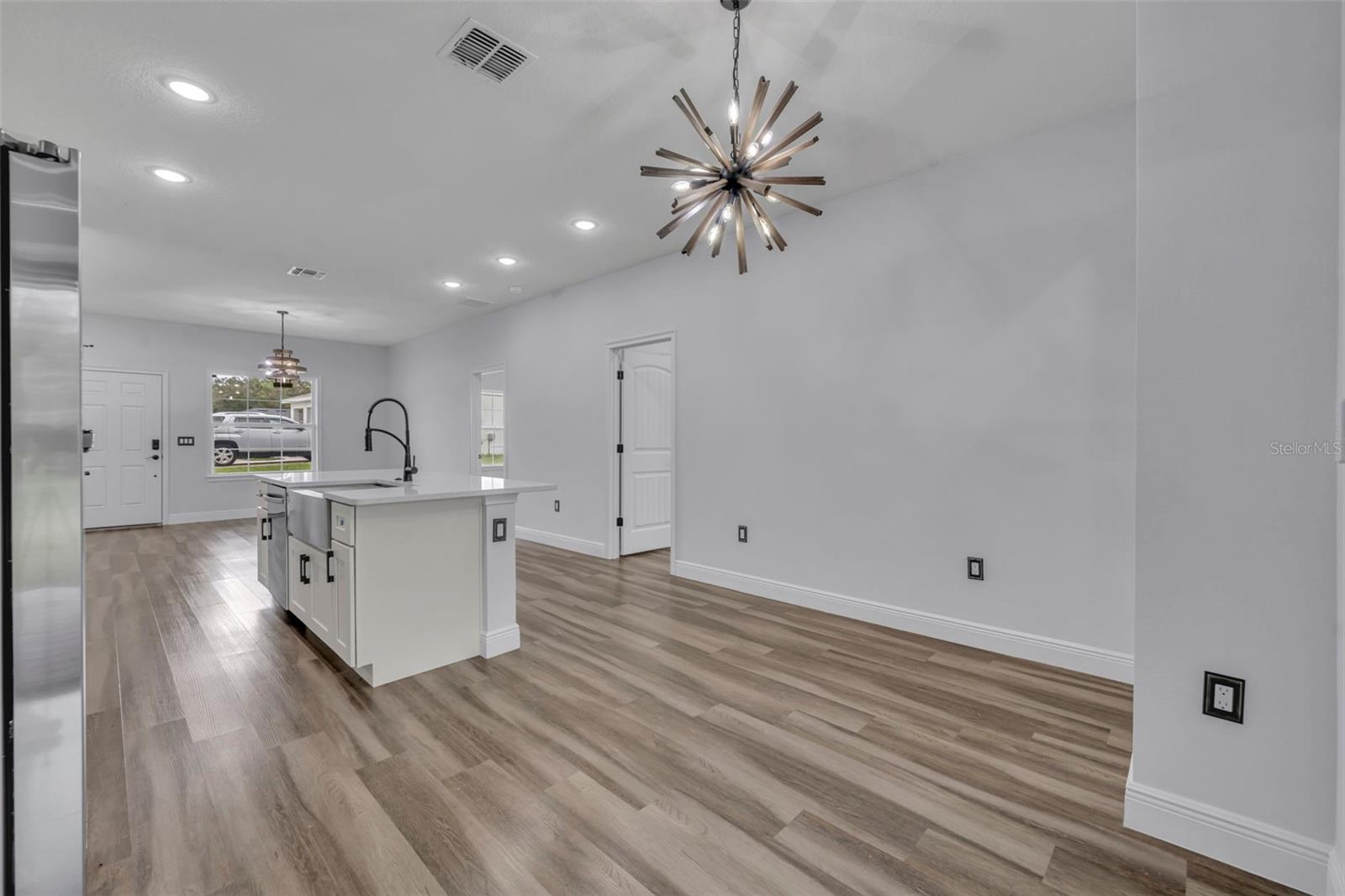 47 ORCHID CT
