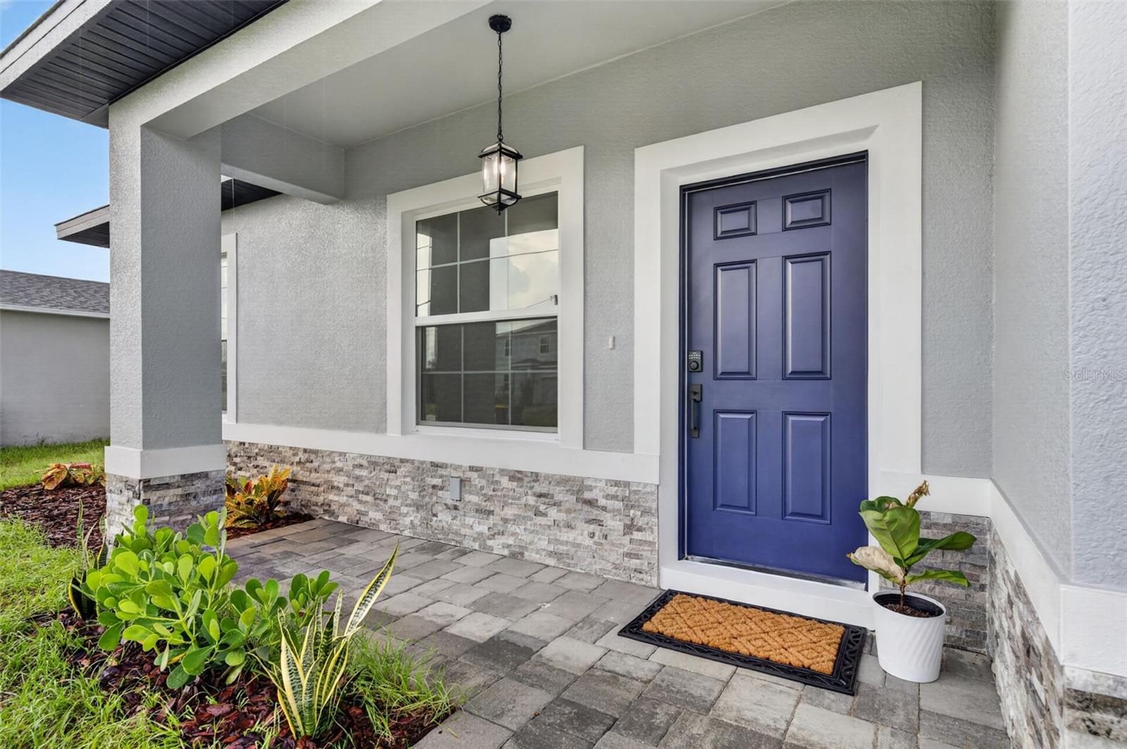 47 ORCHID CT