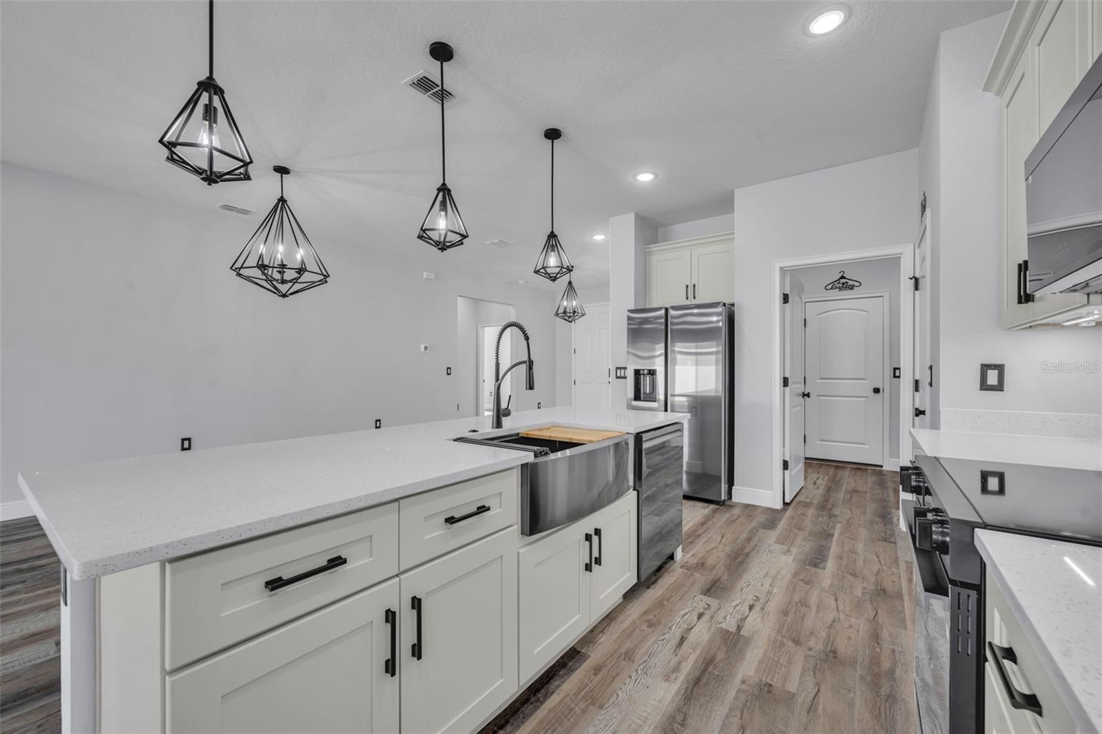 49 ORCHID CT
