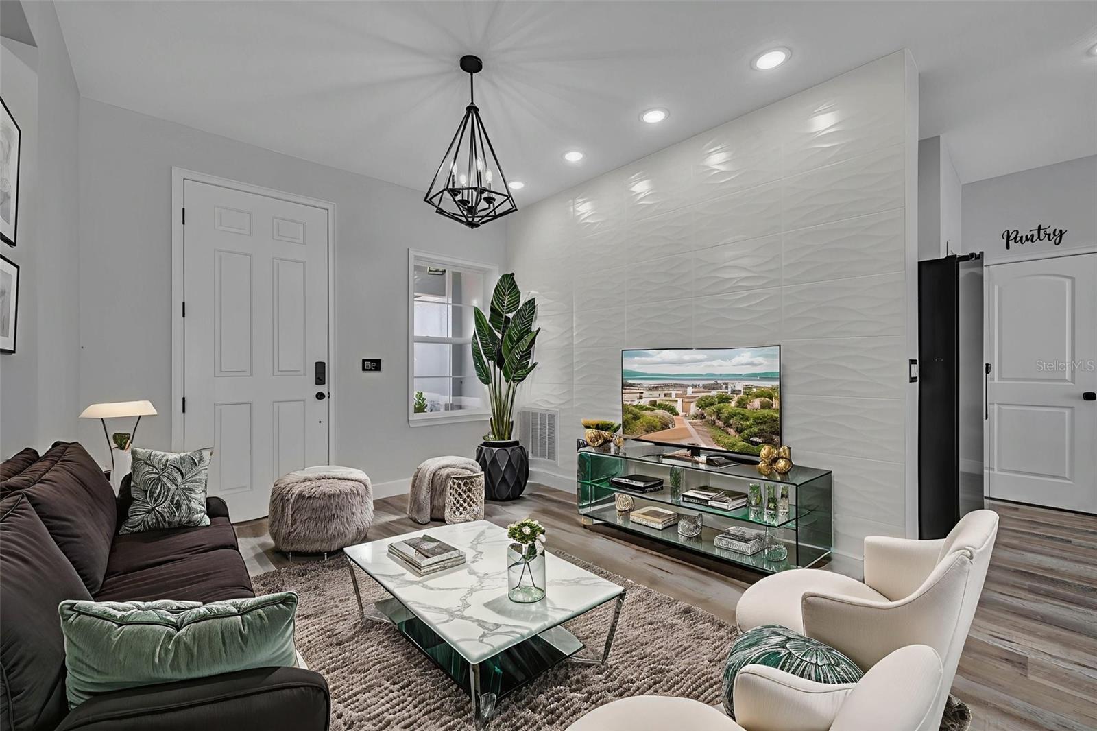49 ORCHID CT