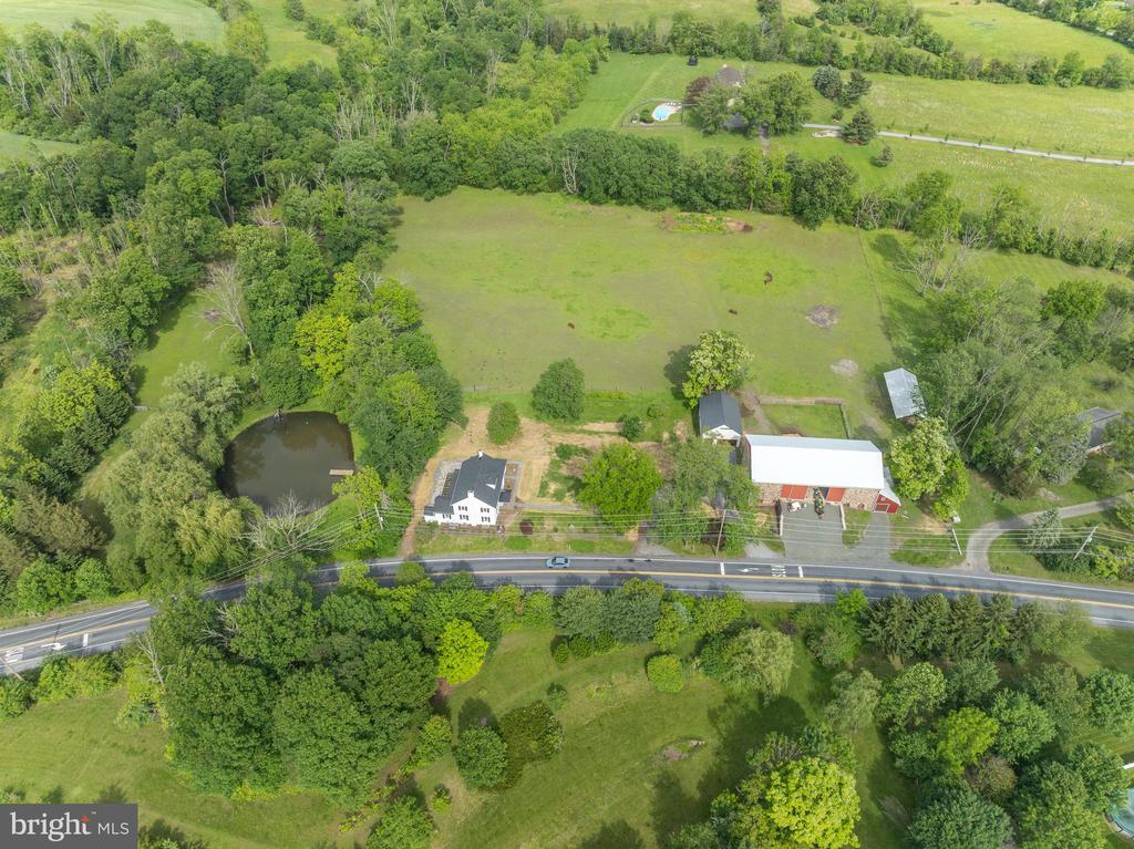 639 OLD AIRPORT ROAD