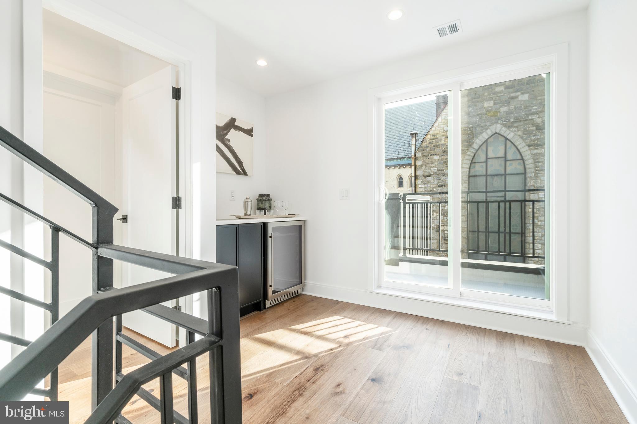 306 REED STREET