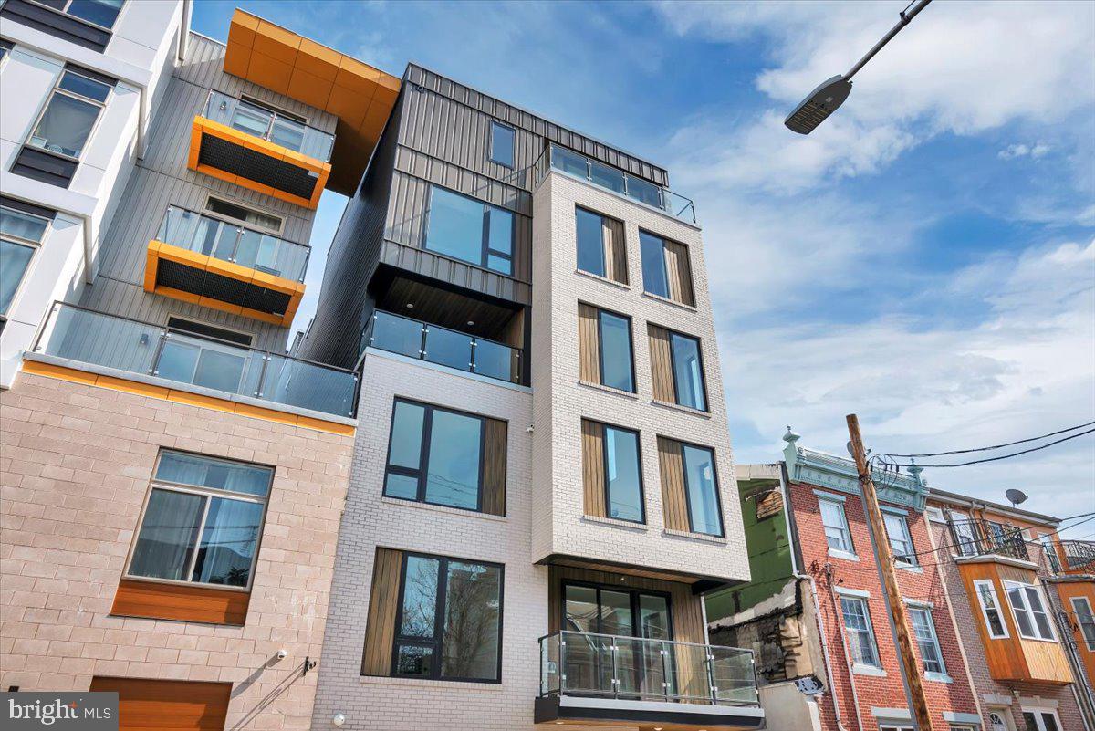 1139 N 3RD STREET 41 6