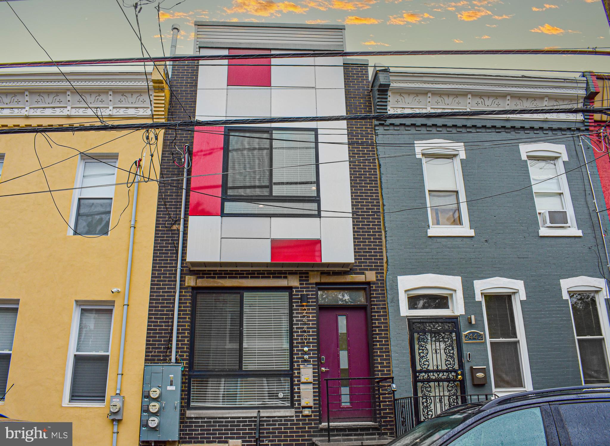 2440 W JEFFERSON STREET