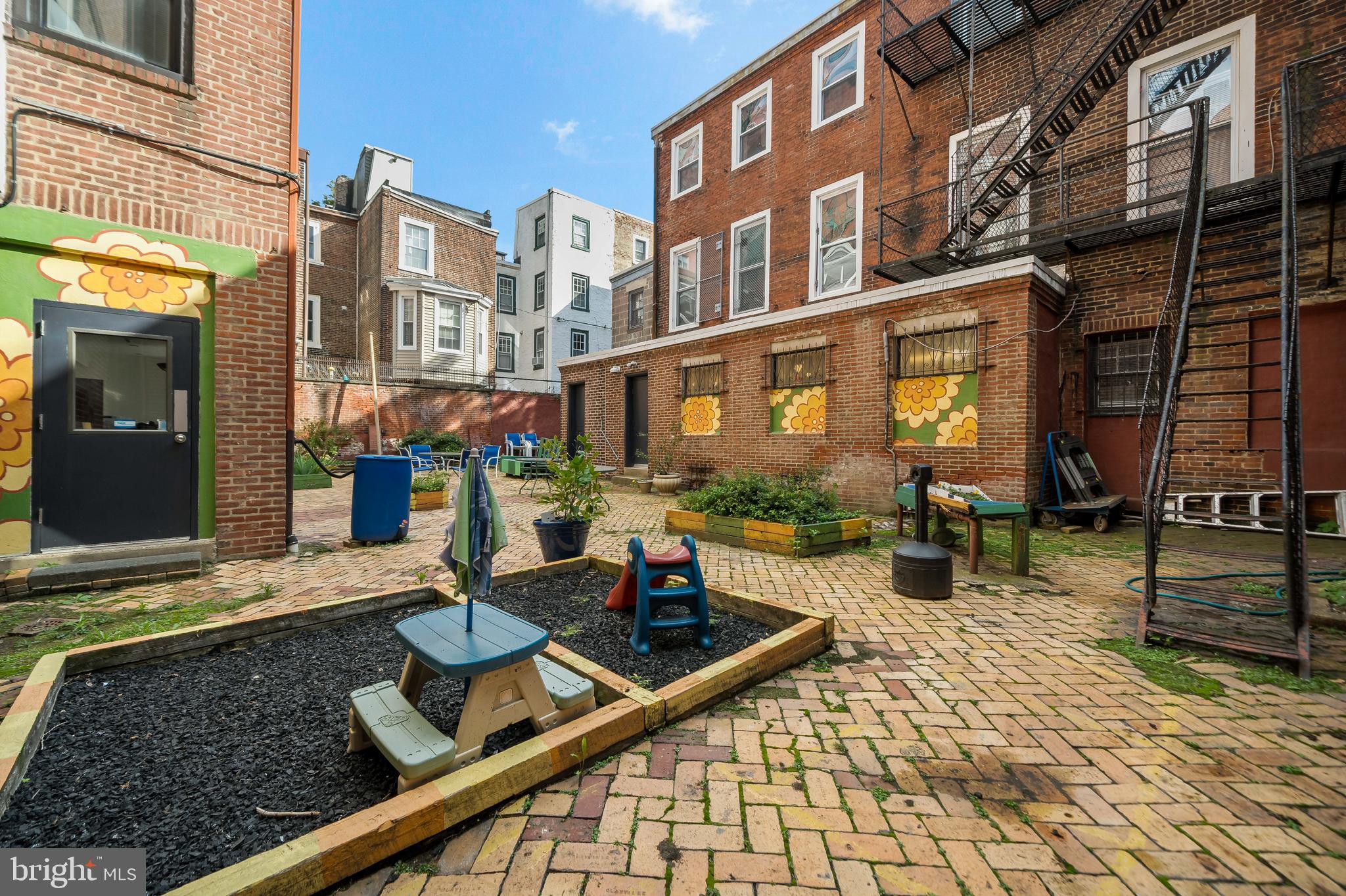 415 S 15TH STREET 419