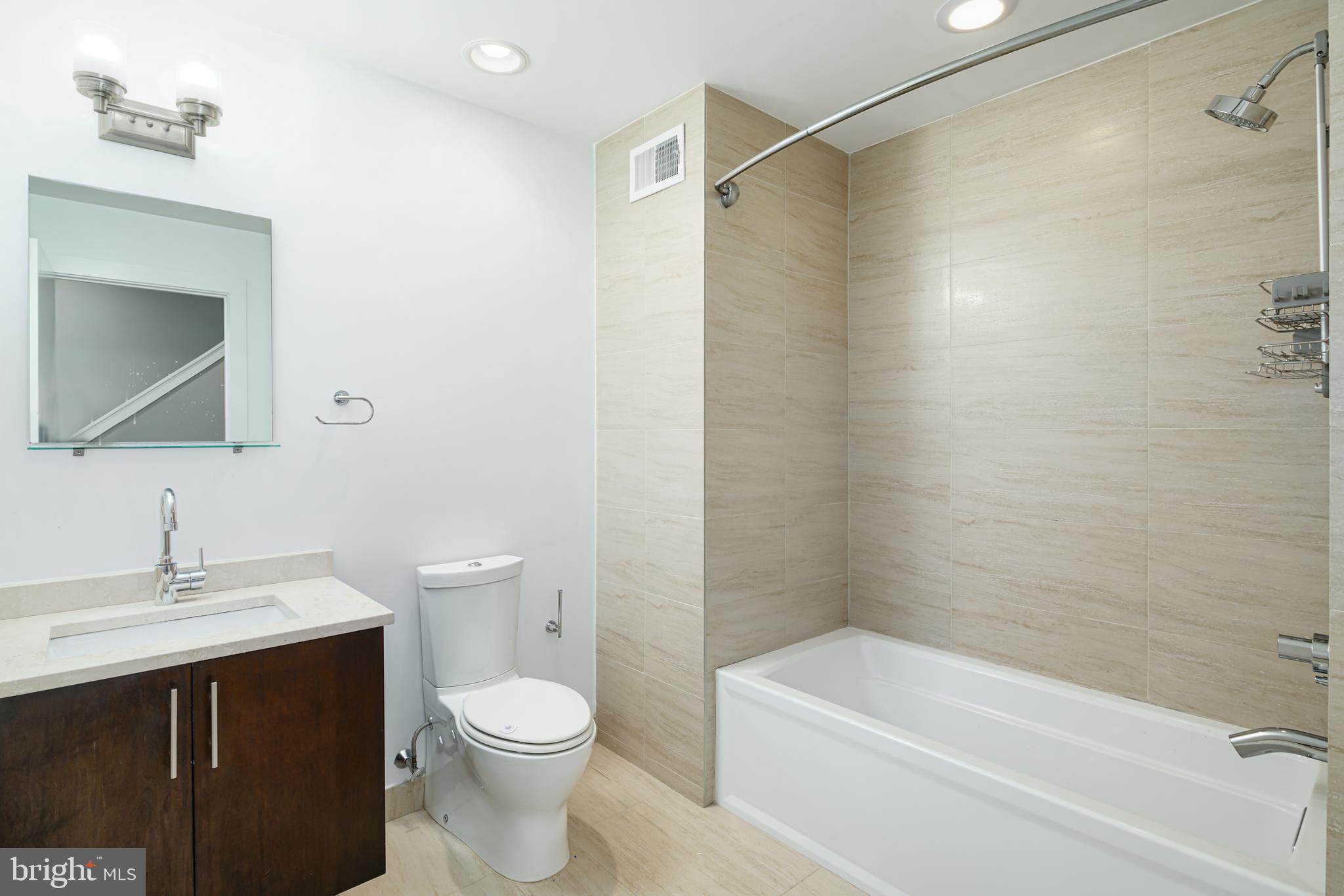 919 N 5TH STREET 22