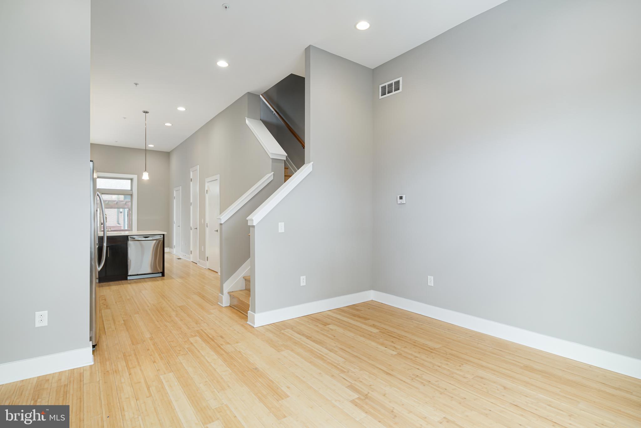 919 N 5TH STREET 22