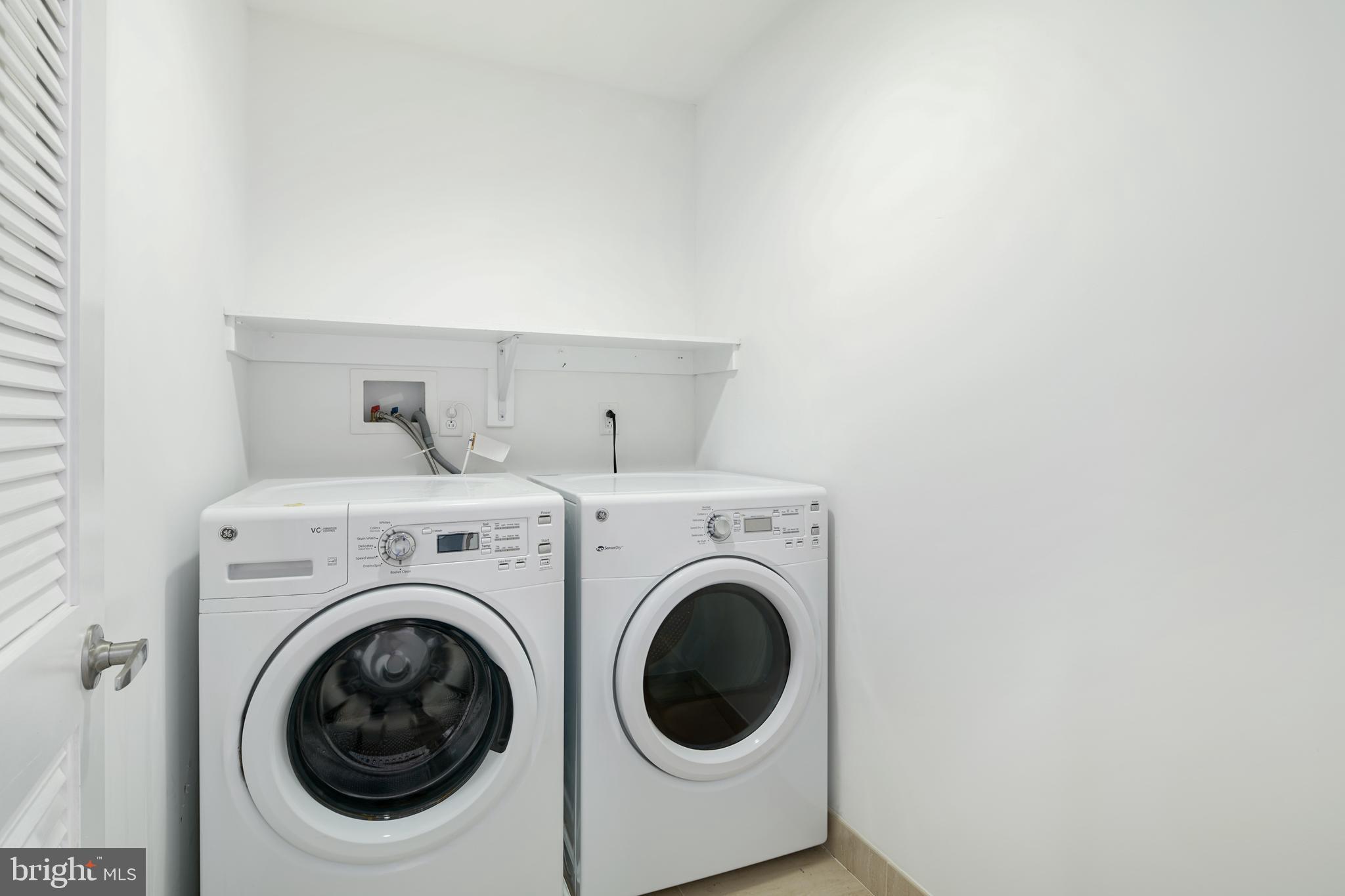919 N 5TH STREET 22