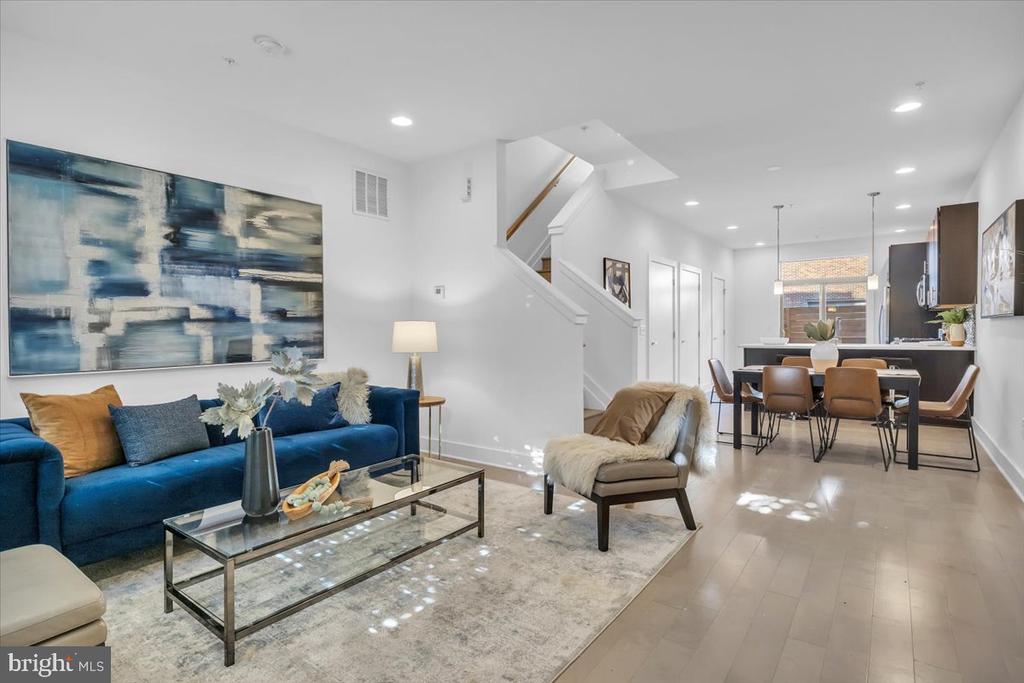 916 N 5TH STREET