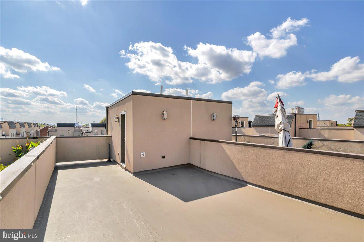 740 S COLUMBUS BOULEVARD 45