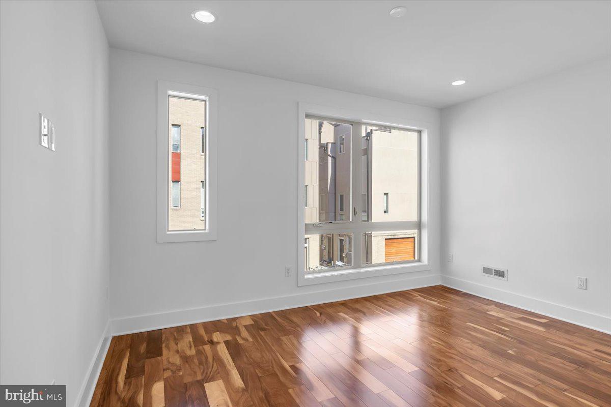 740 S COLUMBUS BOULEVARD 45