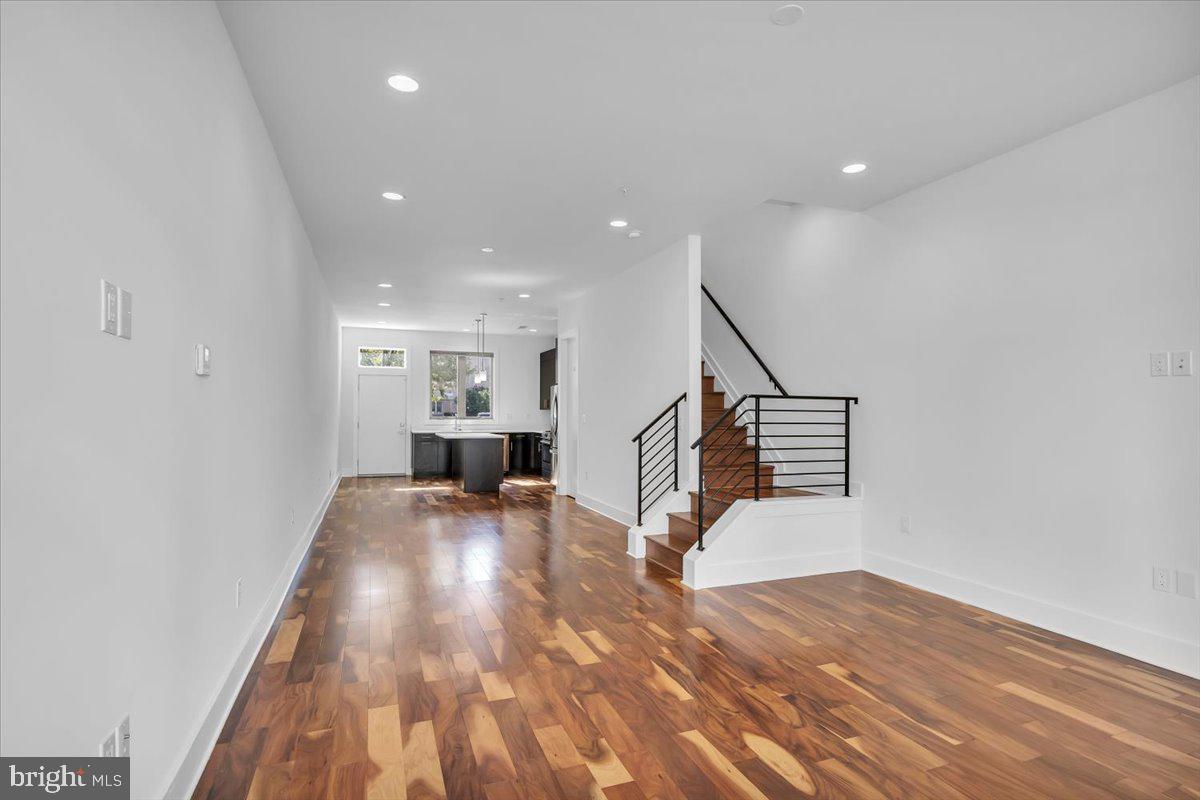 740 S COLUMBUS BOULEVARD 45