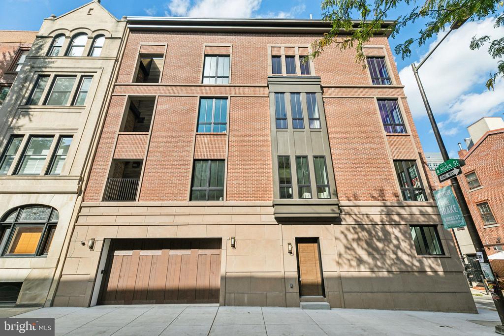 344 S HICKS STREET