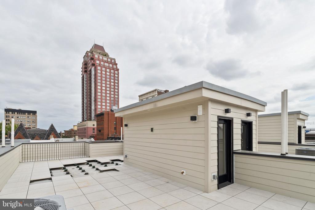 340 S HICKS STREET