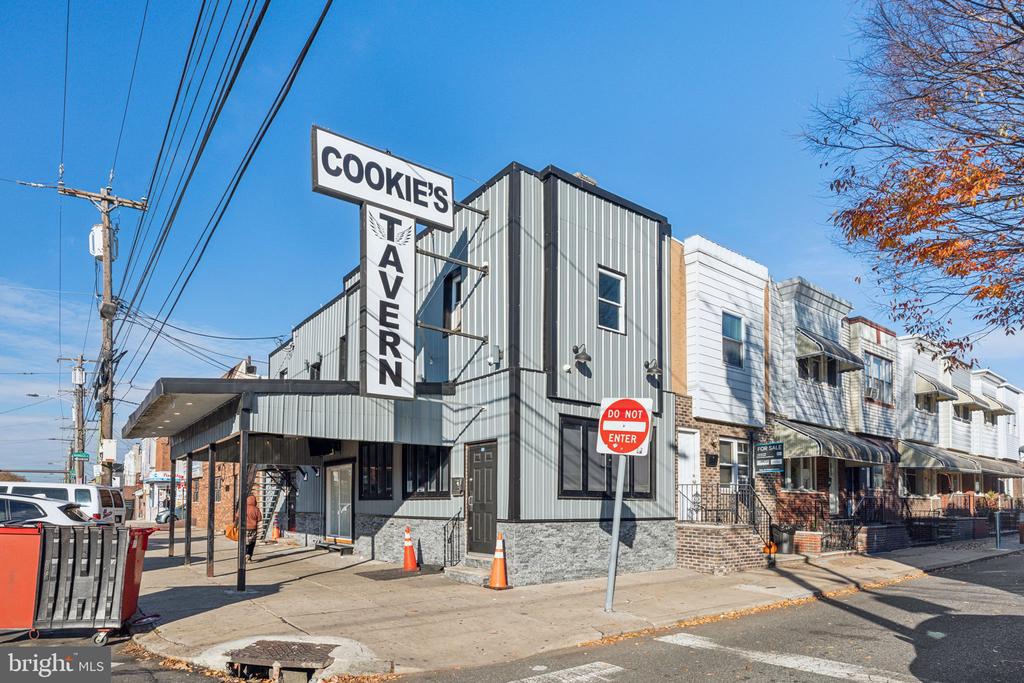 2652 S ALDER STREET 2654