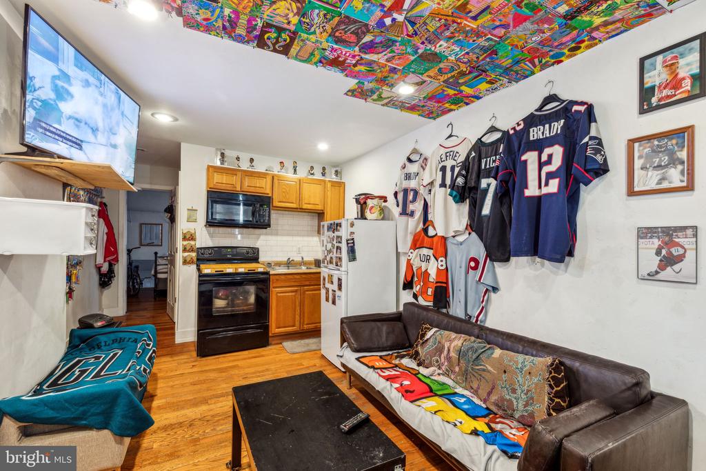2652 S ALDER STREET 2654