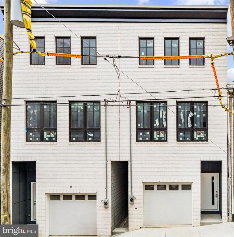 334 CARSON STREET