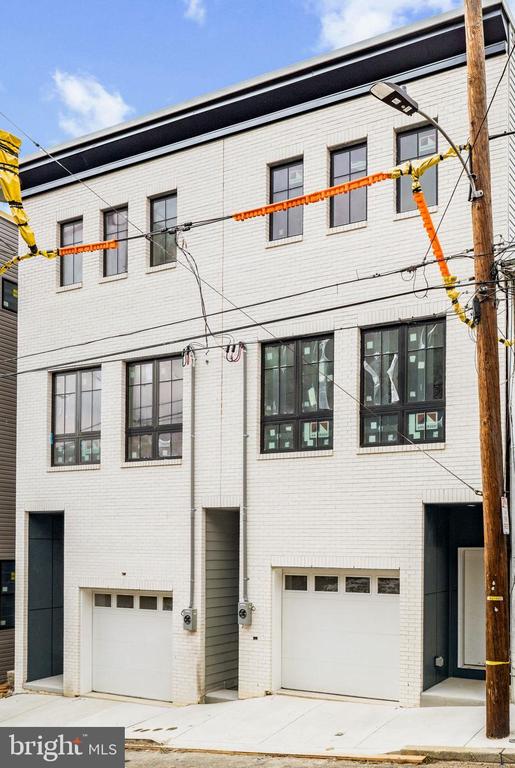 334 CARSON STREET