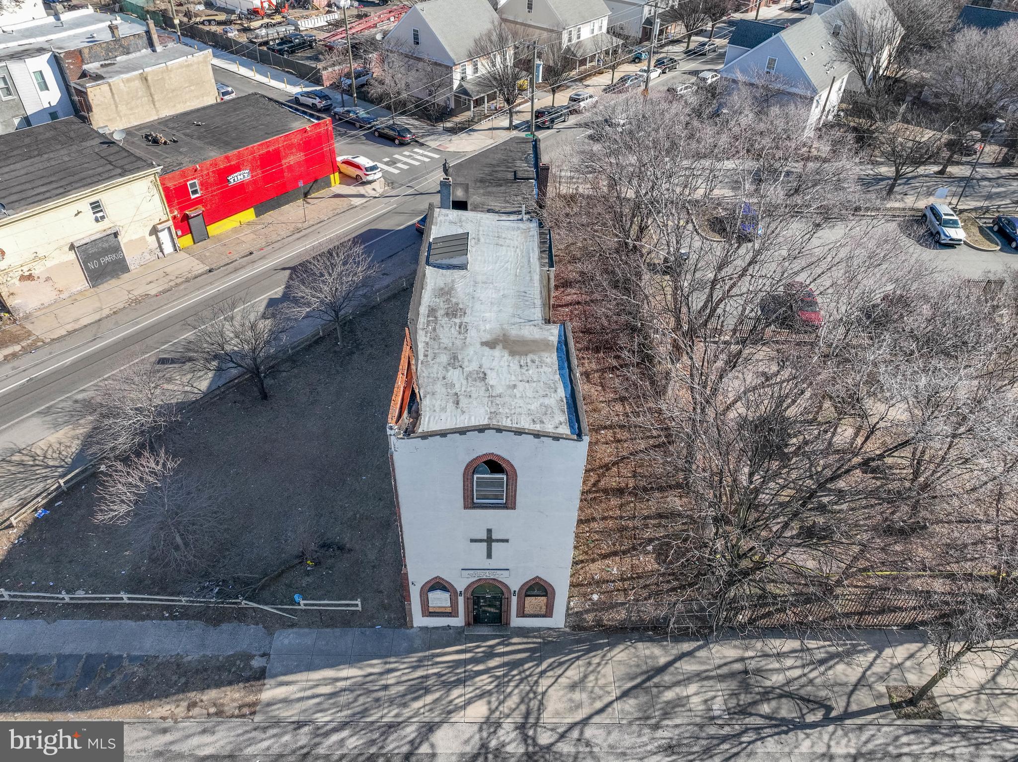 2255 GERMANTOWN AVENUE