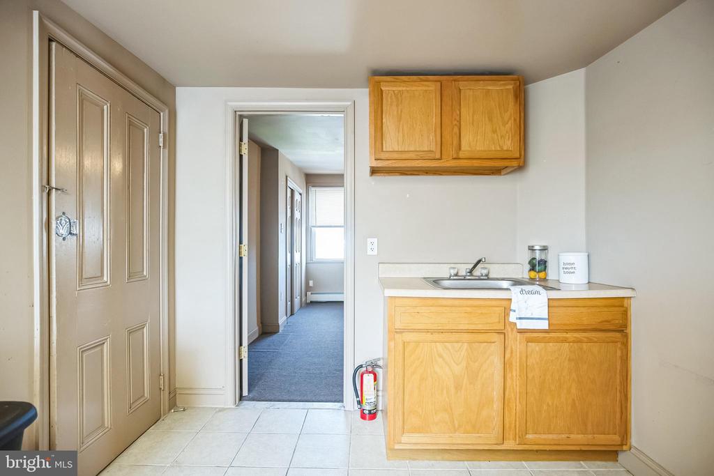 1124 S 15TH STREET