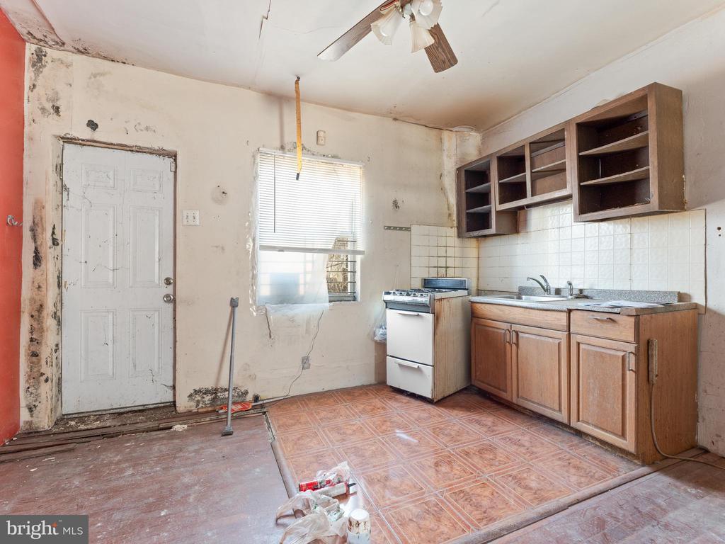 1351 S 31ST STREET
