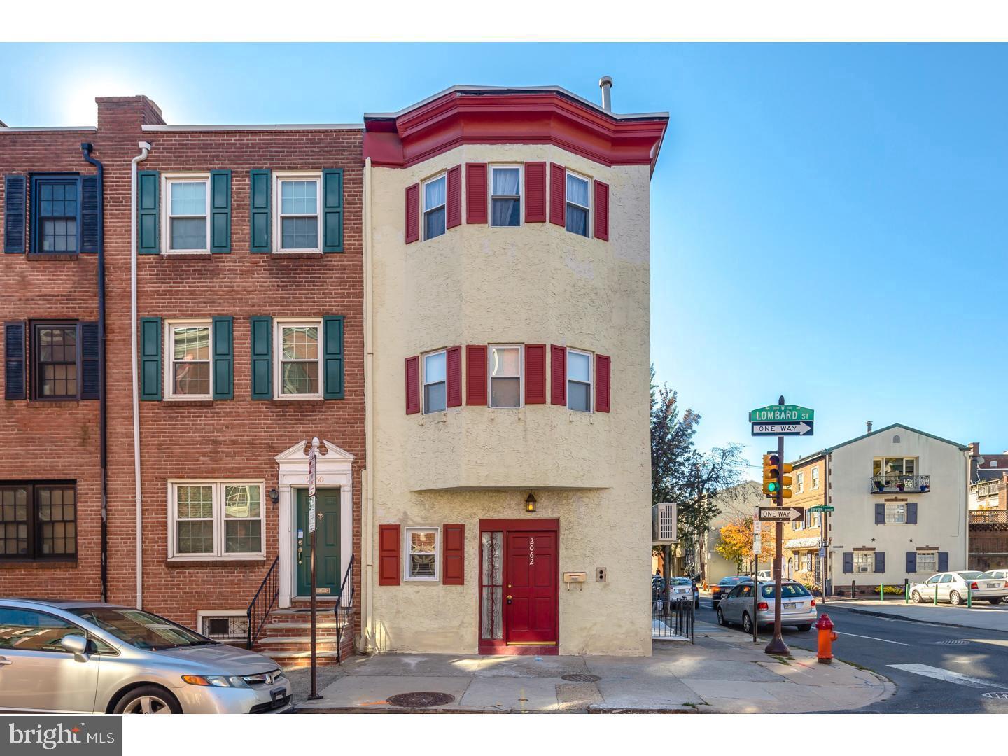 2062 LOMBARD STREET 2