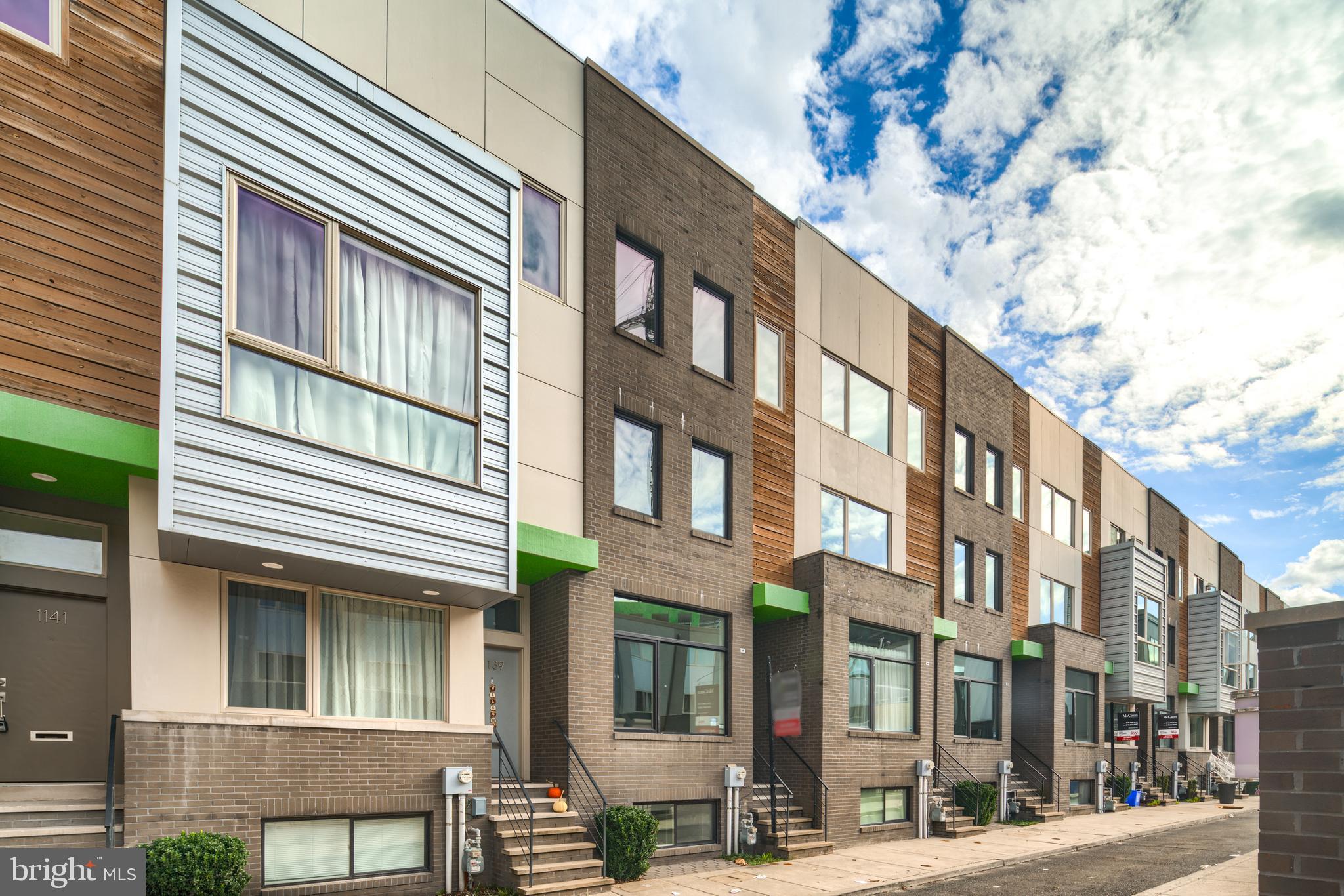 1135 N HOPE STREET 18