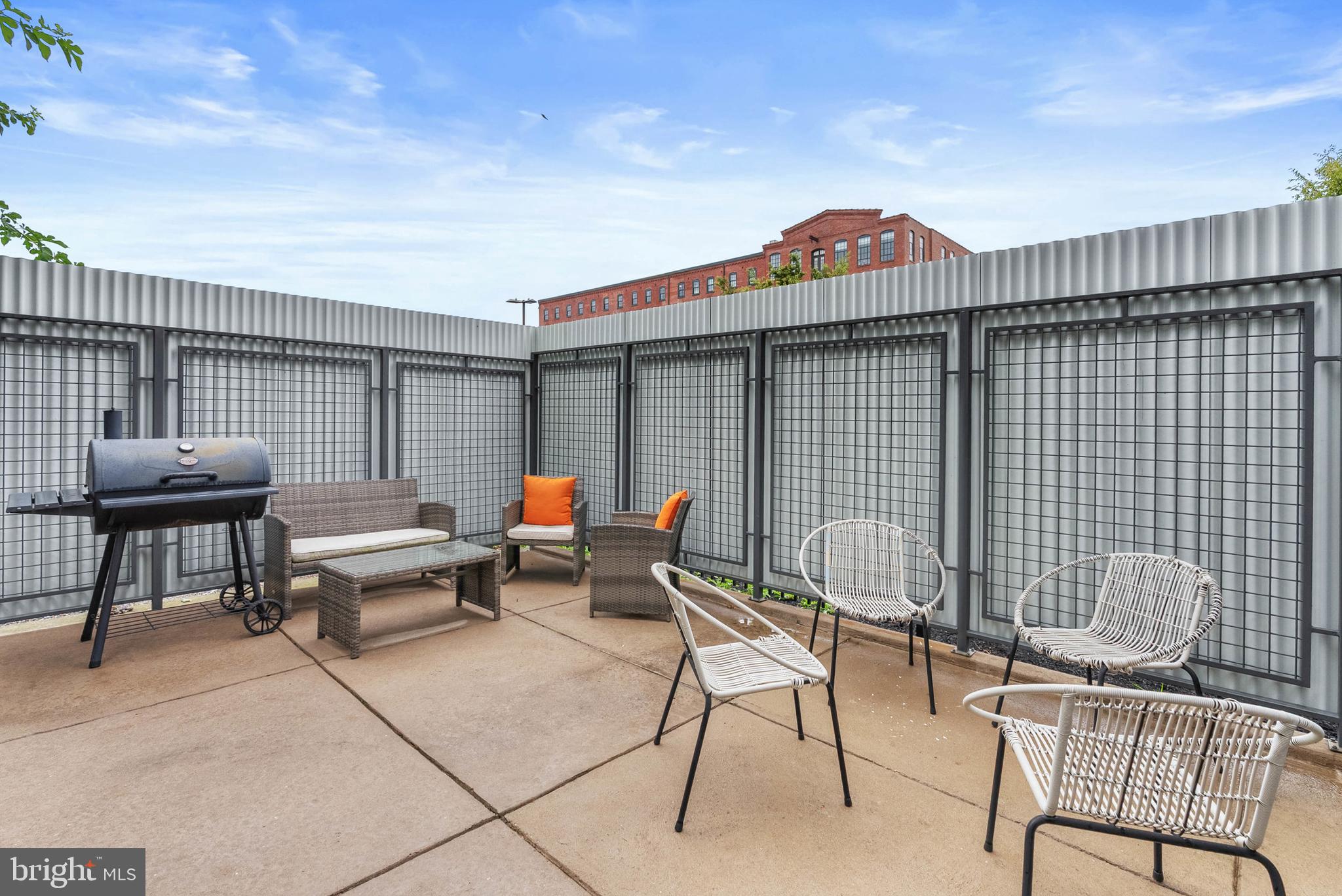 139 W JEFFERSON STREET