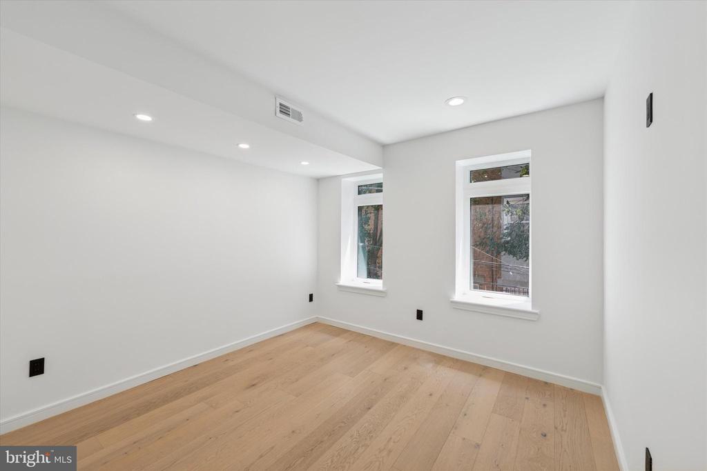 303 PEMBERTON STREET