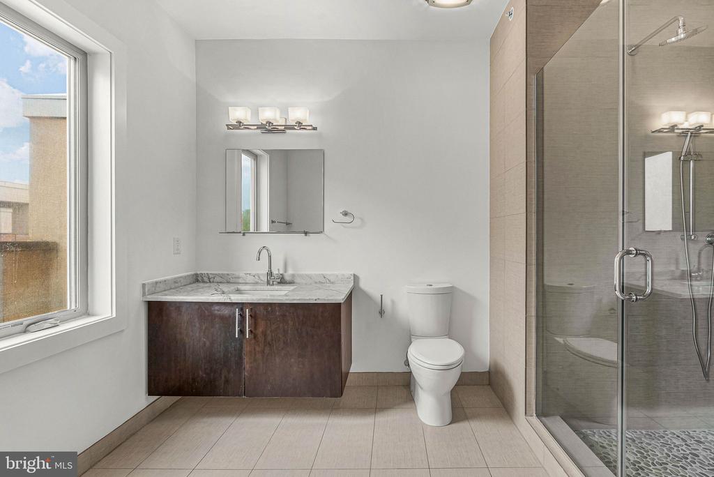 919 N 5TH STREET Unit: 7