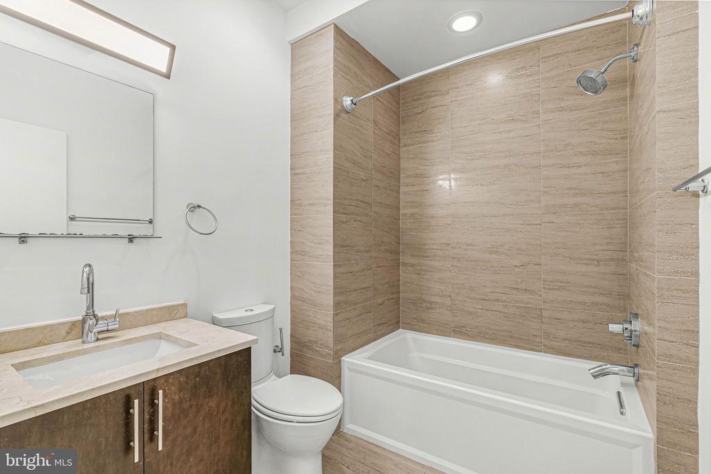 919 N 5TH STREET Unit: 7