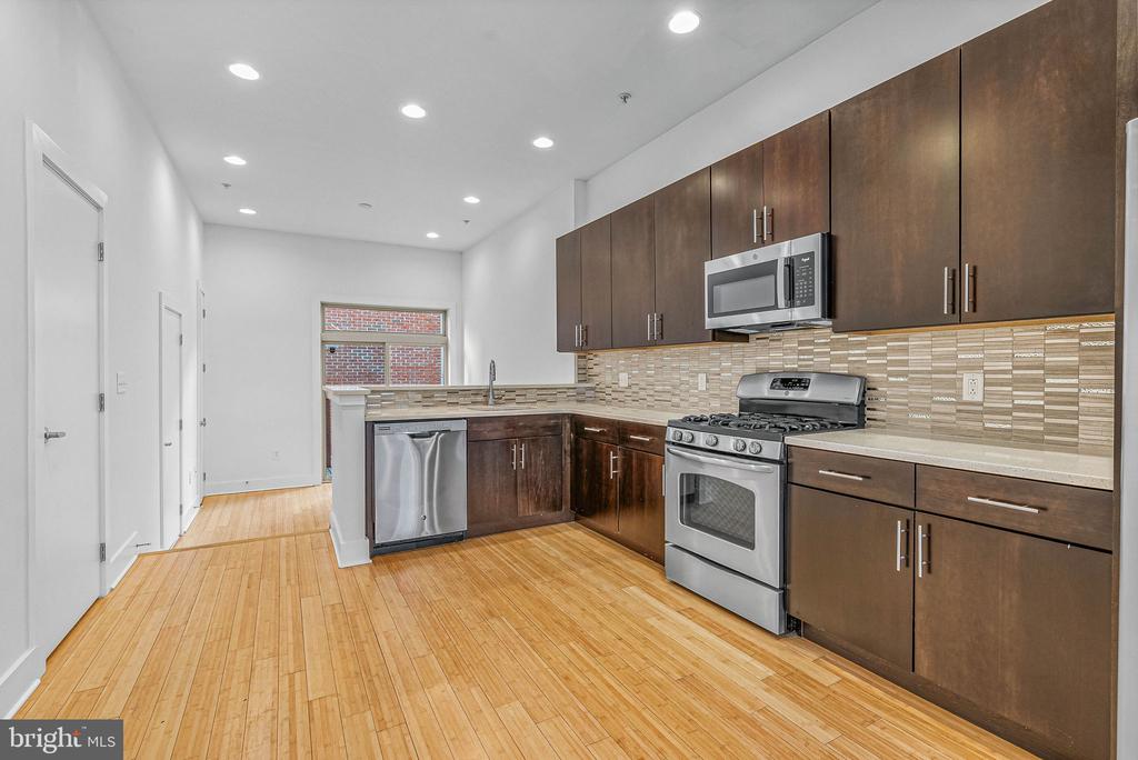 919 N 5TH STREET Unit: 7