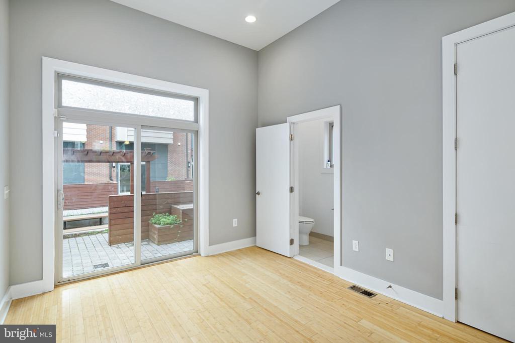 919 N 5TH STREET Unit: 7