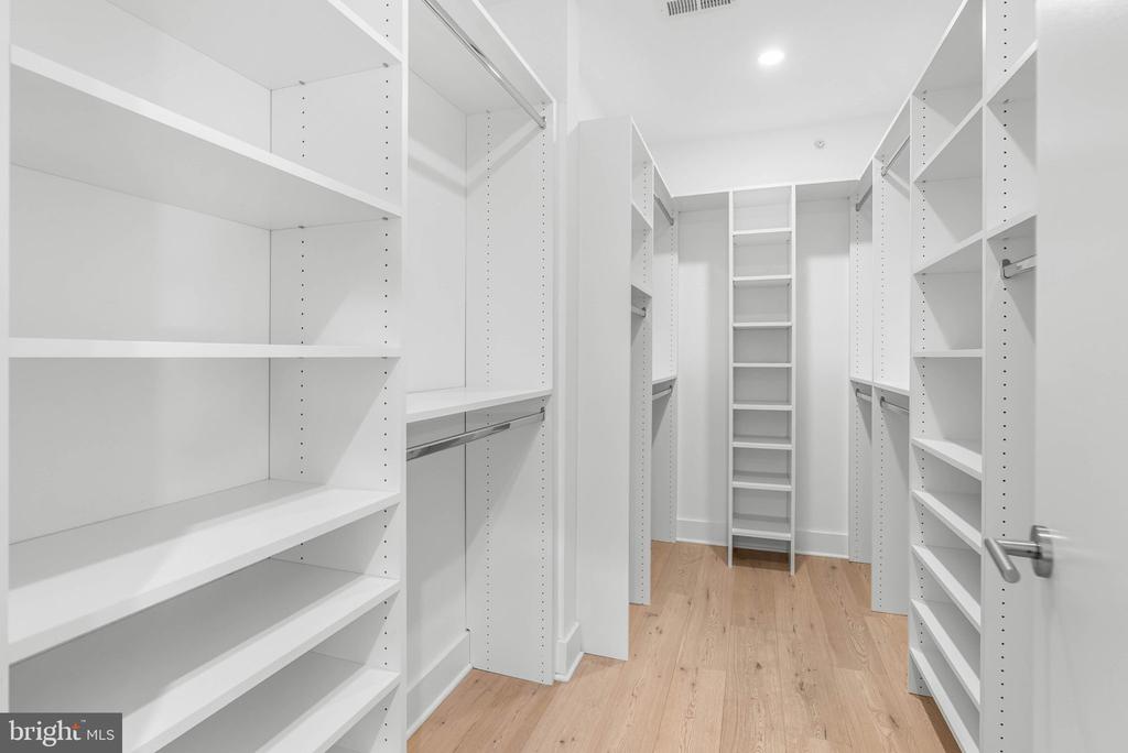 237 N 23RD STREET Unit: 1