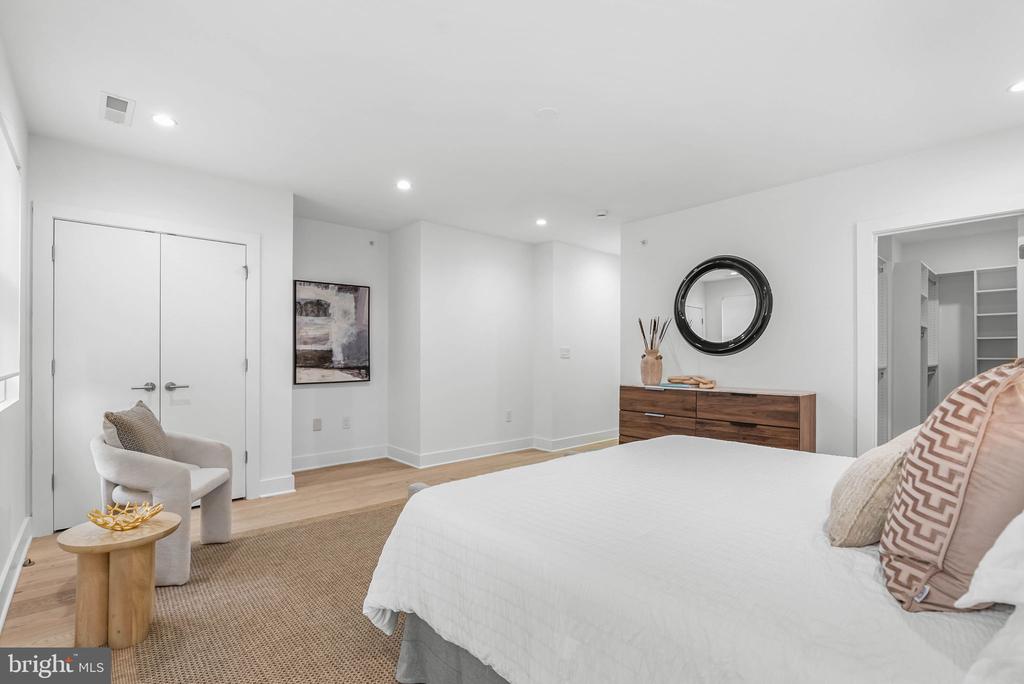 237 N 23RD STREET Unit: 1
