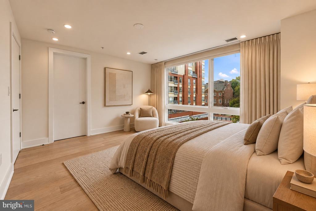 141 S HANCOCK STREET