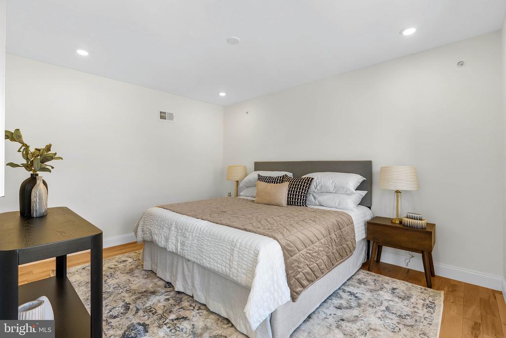 106 POLLARD STREET