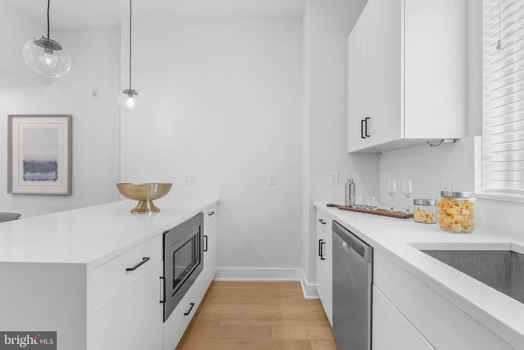 1754 WYLIE STREET Unit: 1