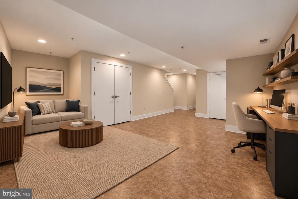 845 N ORIANNA STREET Unit: 8
