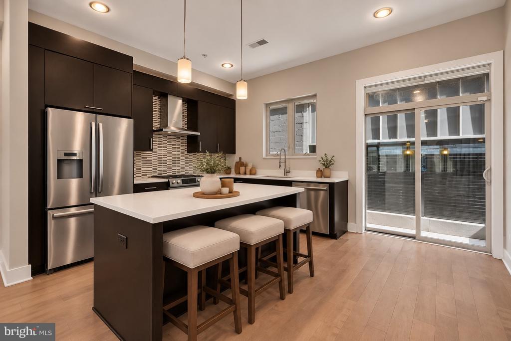 845 N ORIANNA STREET Unit: 8
