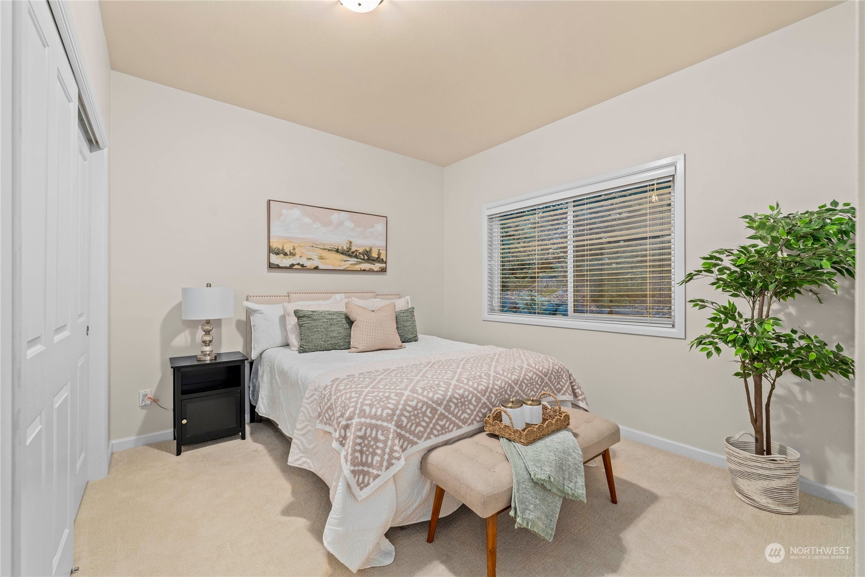 9804 NE Riverbend Drive Unit: 102