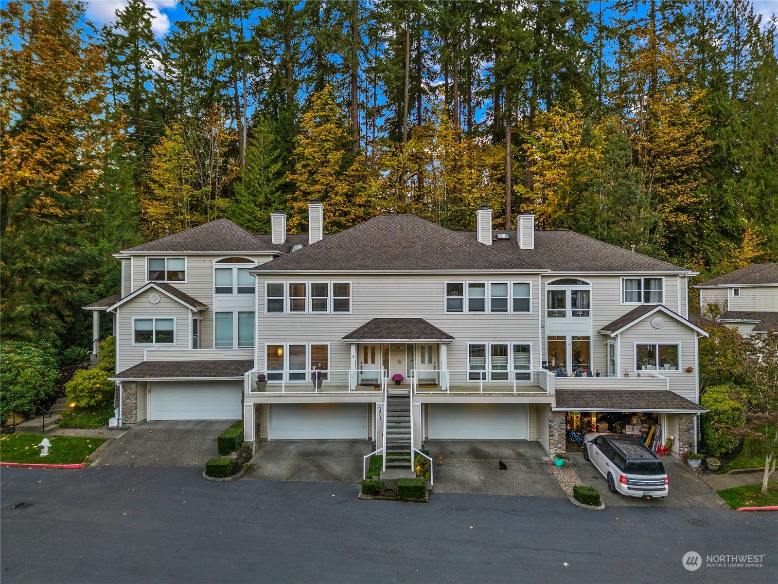 9804 NE Riverbend Drive Unit: 102