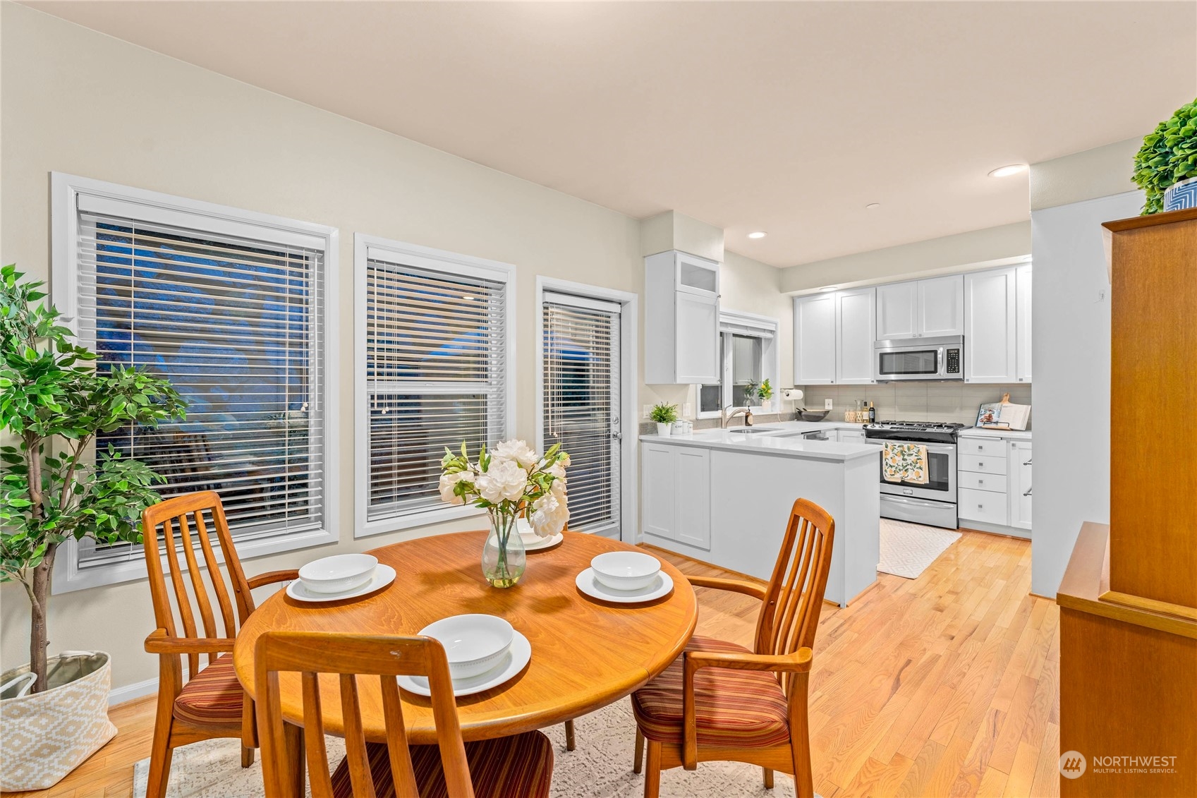 9804 NE Riverbend Drive Unit: 102