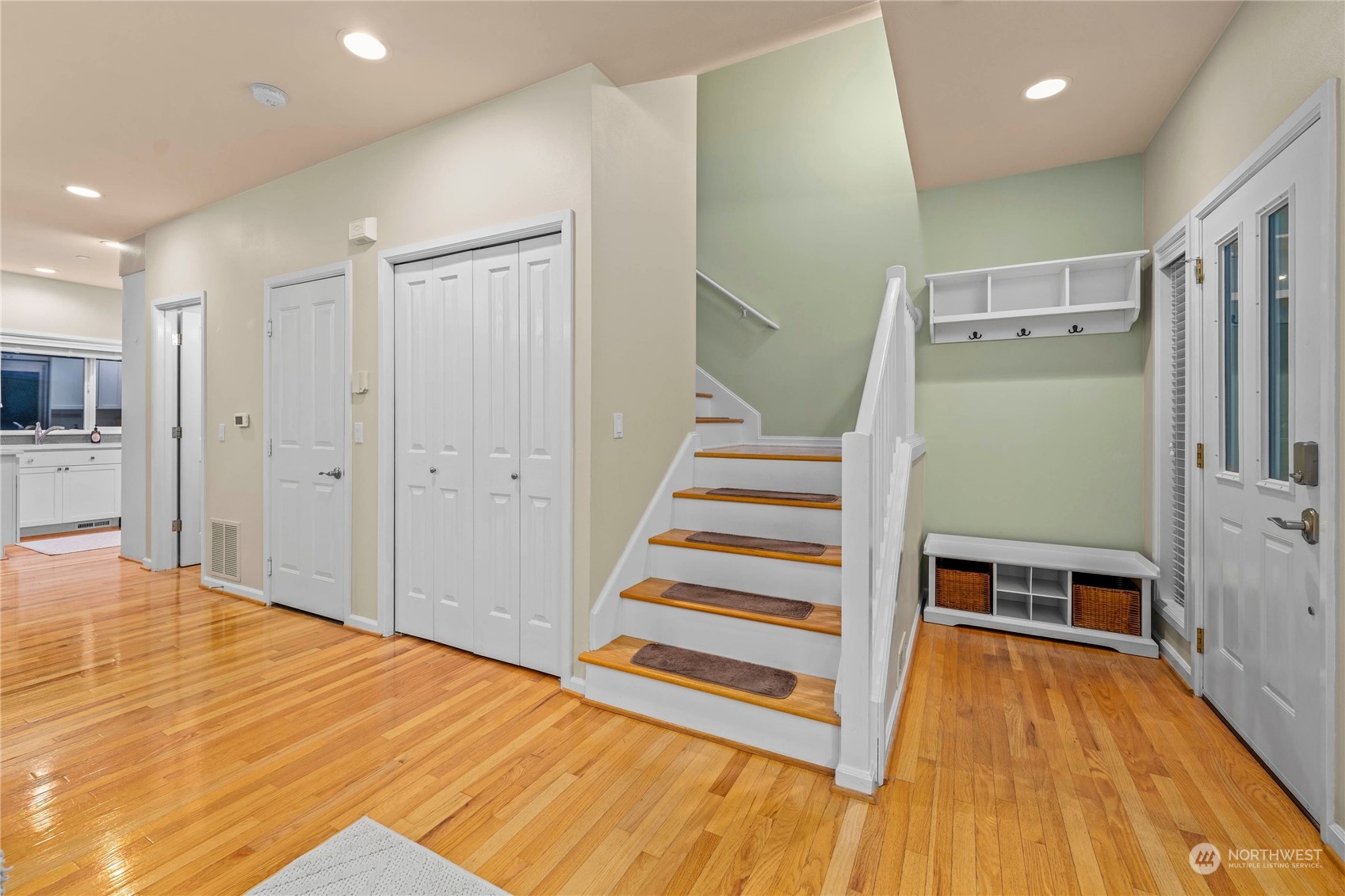 9804 NE Riverbend Drive Unit: 102