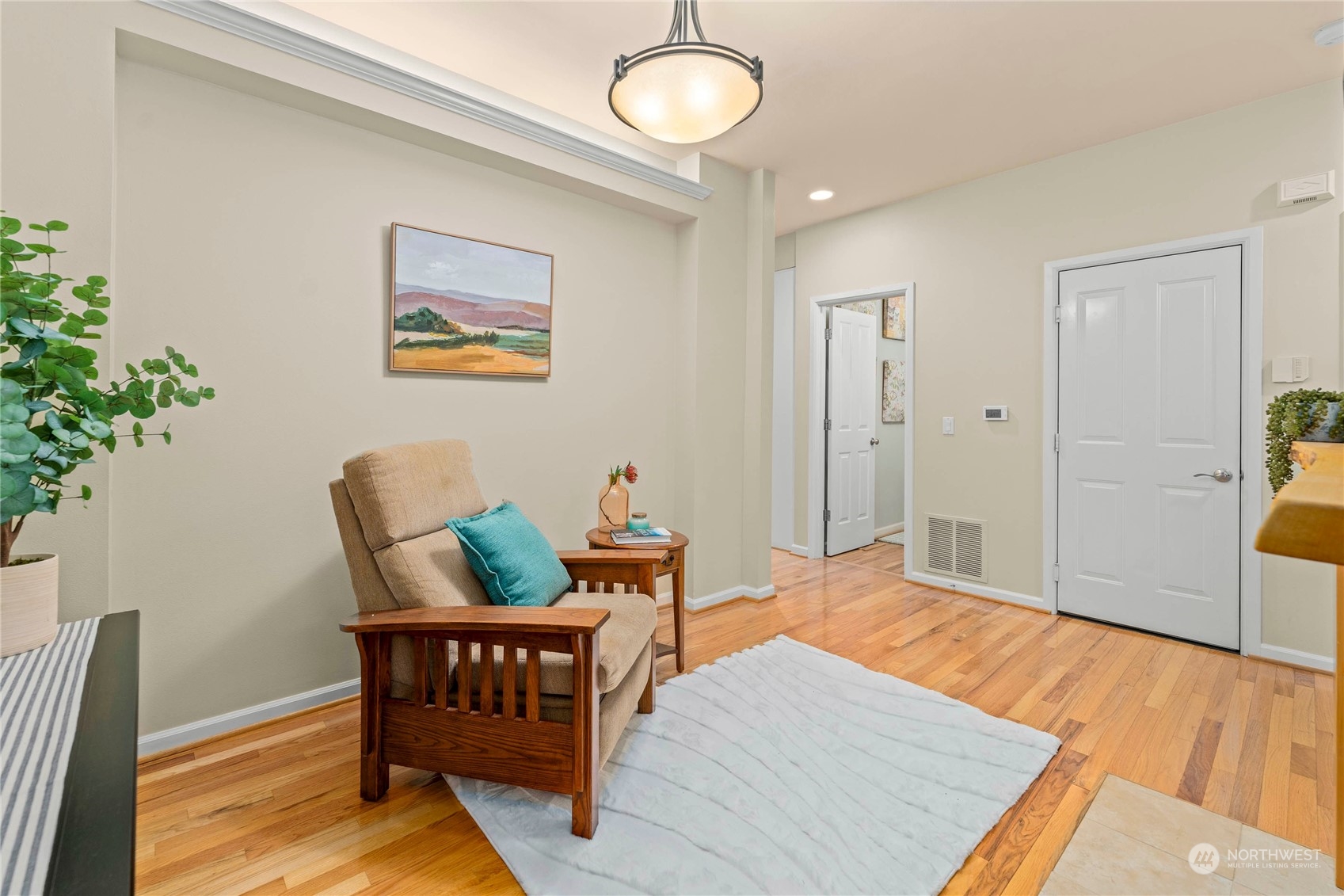 9804 NE Riverbend Drive Unit: 102