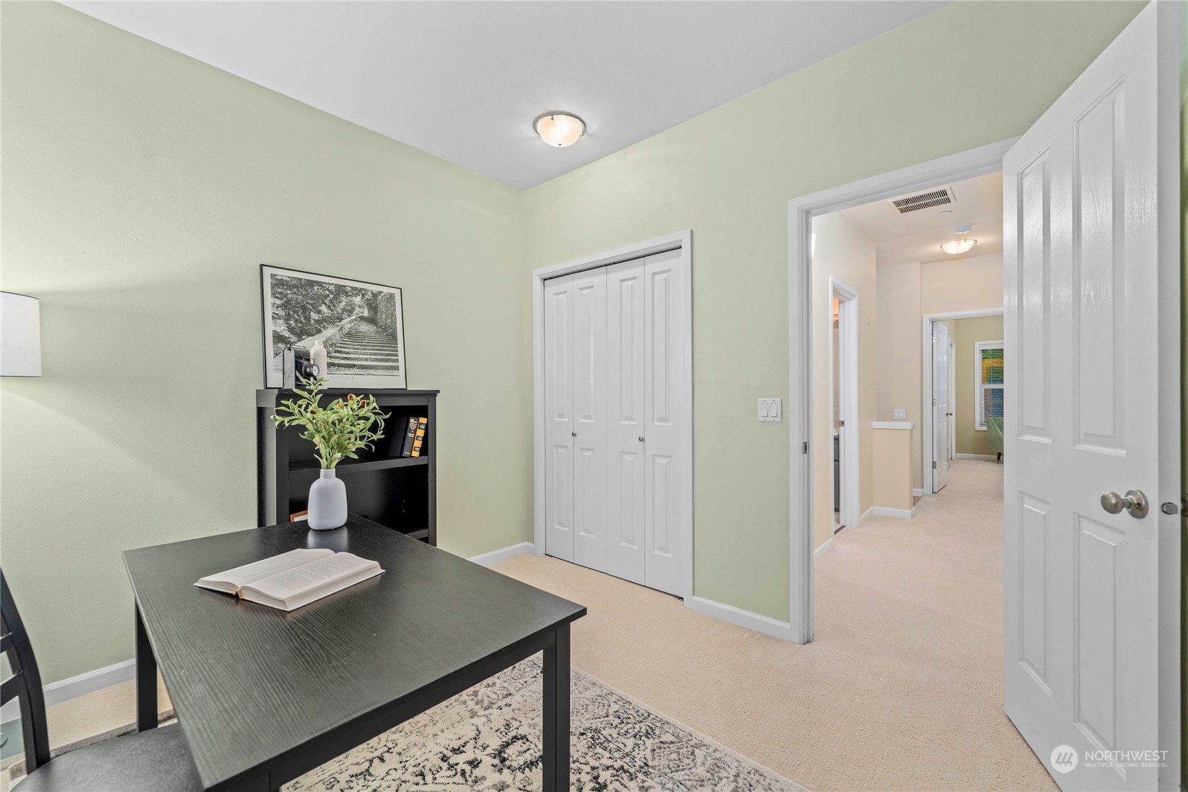 9804 NE Riverbend Drive Unit: 102