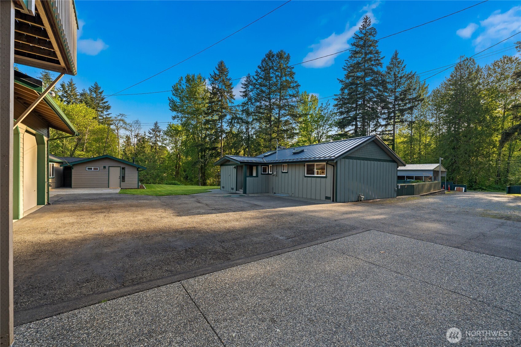 23109 Locust Way