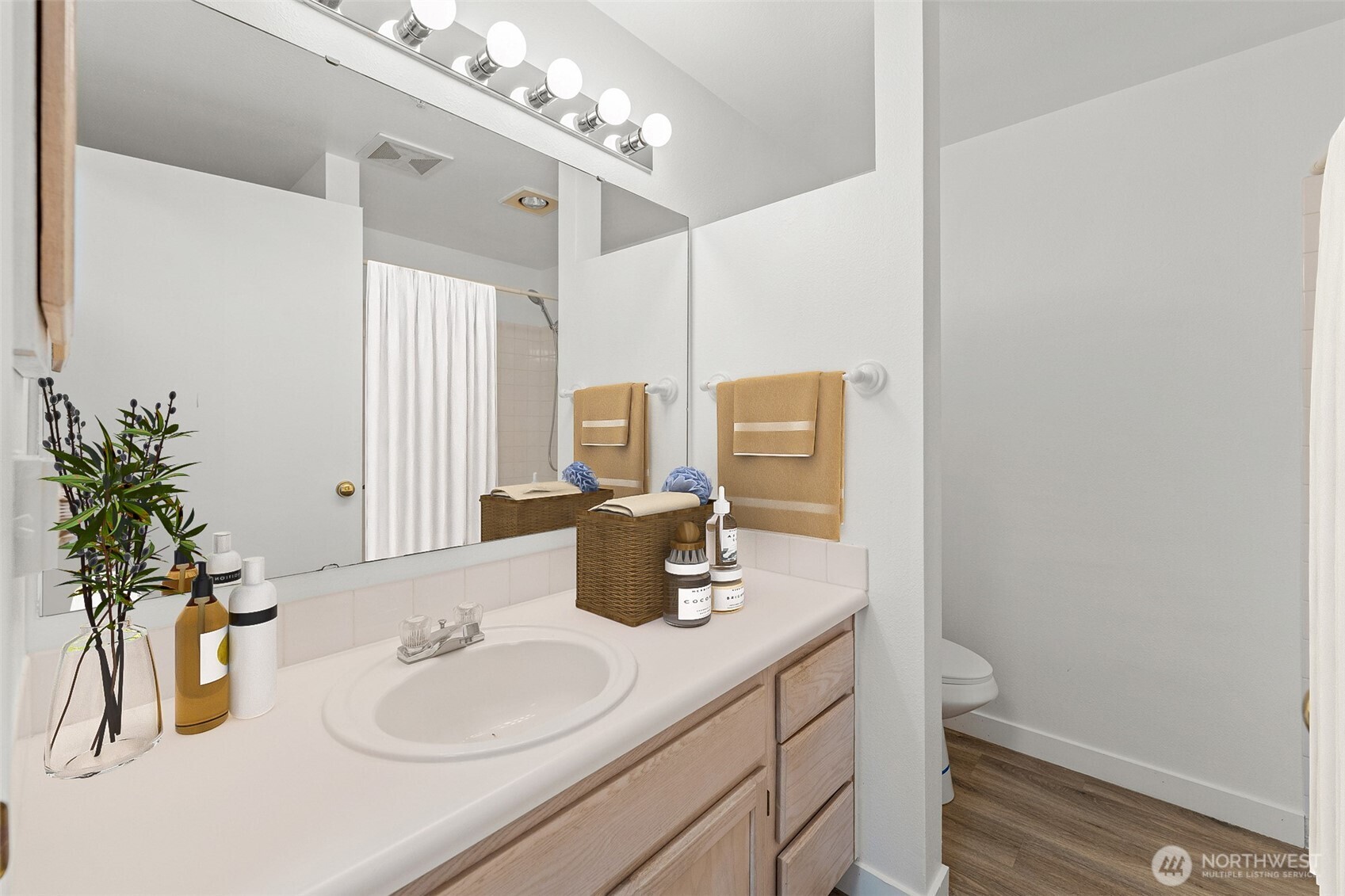 1001 W Casino Road Unit: A304