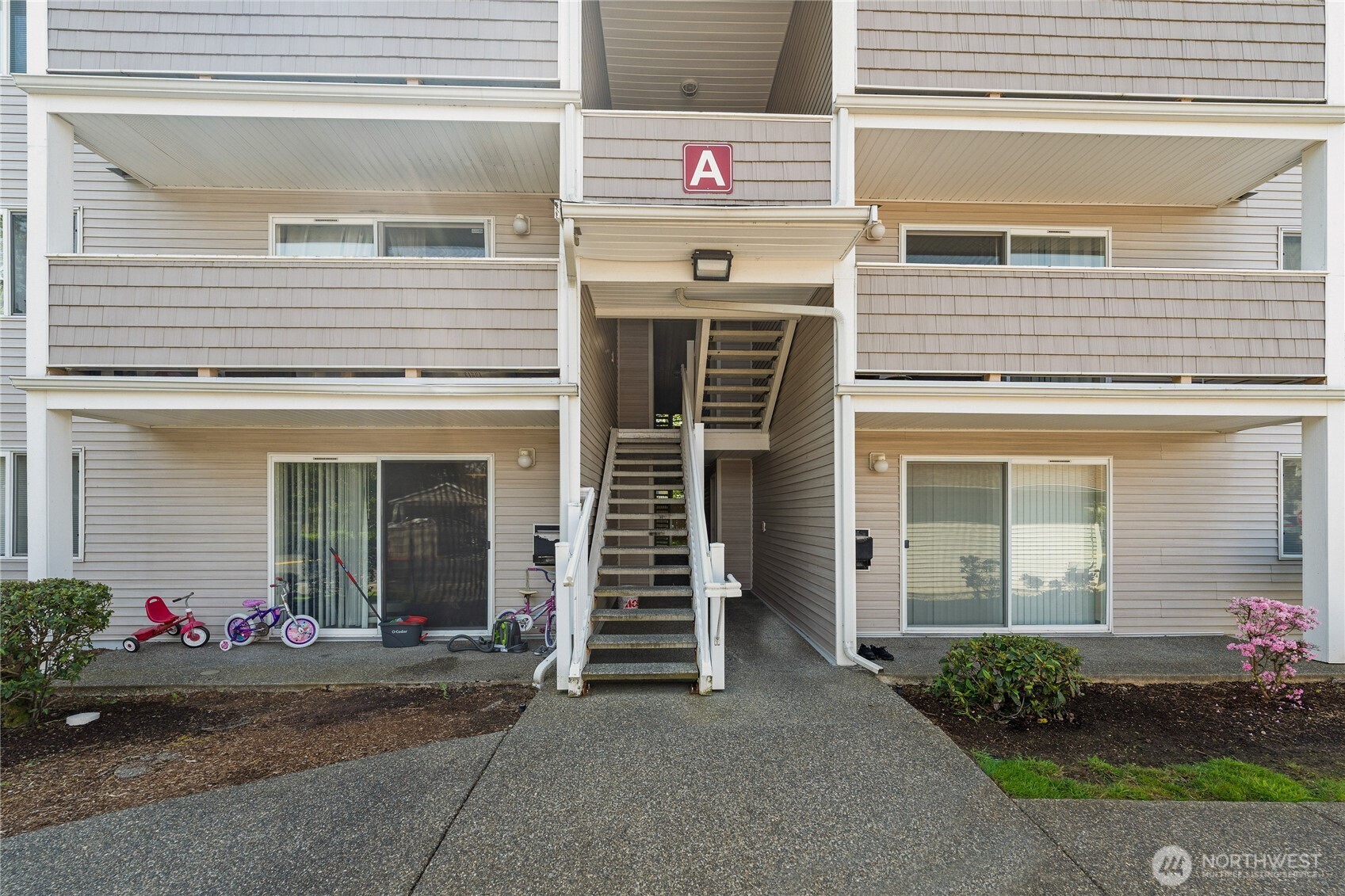 1001 W Casino Road Unit: A304